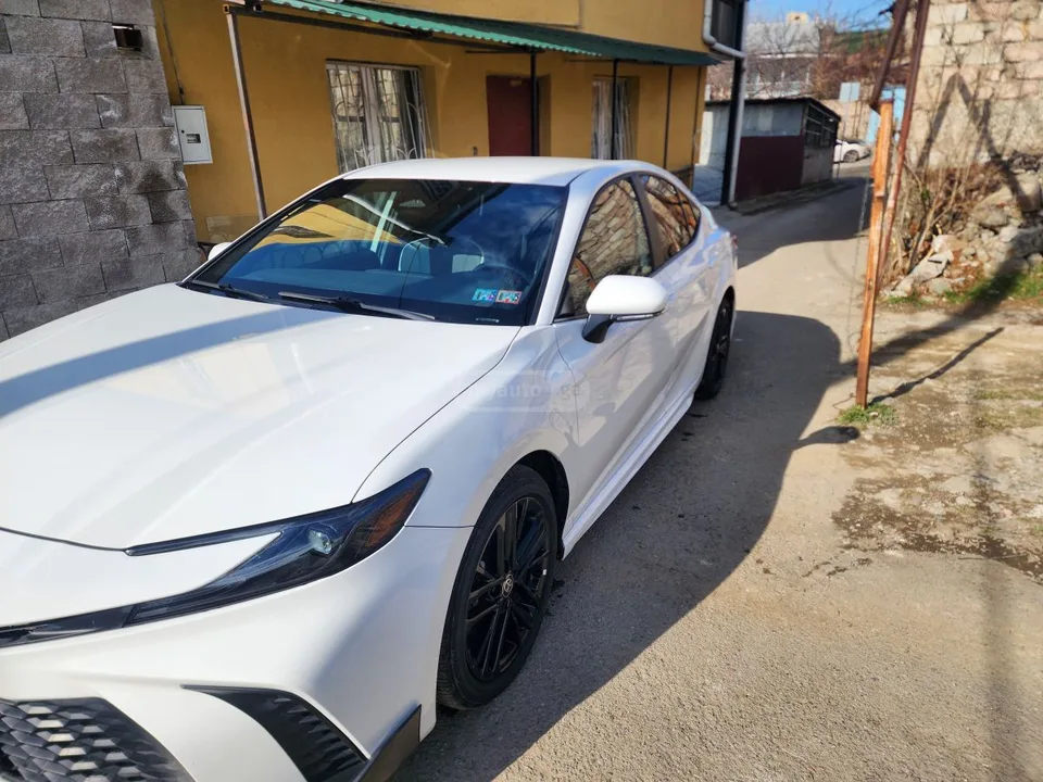 Toyota Camry 2024 — миниатюра 5