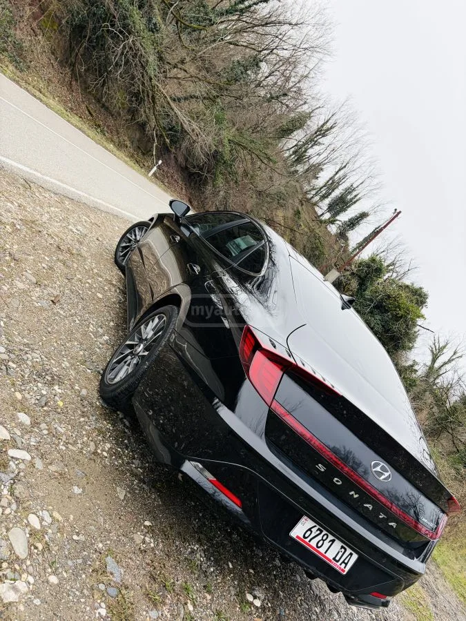 Hyundai Sonata Limited 4dr Sedan Automatic 2023 — миниатюра 4