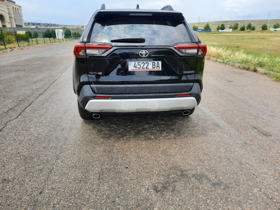 Toyota RAV 4 Adventure 4dr All-Wheel Drive 2022 — миниатюра 5