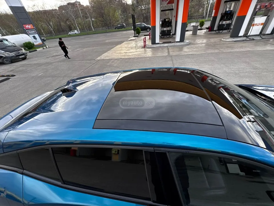 Peugeot 408 GT 2024 — миниатюра 4