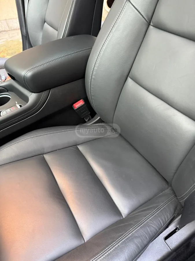 Dodge Durango 2022 — миниатюра 4