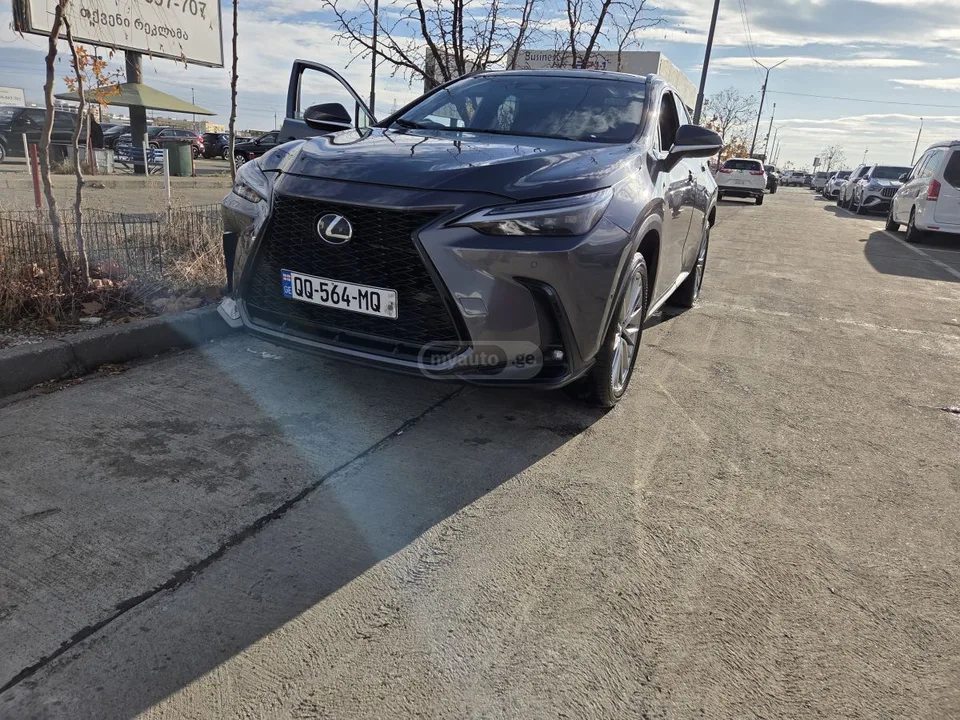 Lexus NX 350 2022 — миниатюра 4