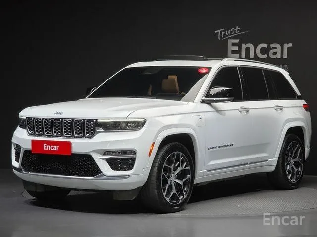 Jeep Grand Cherokee Summit Reserve 2023 — фото 1, купить с доставкой в Москву