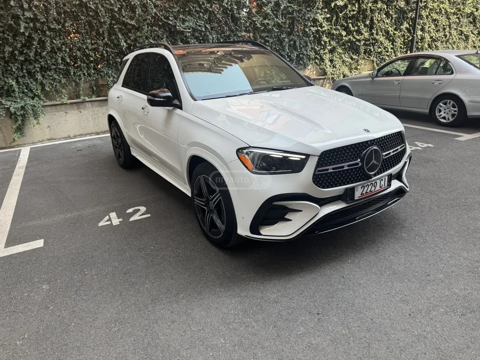 Mercedes-Benz GLE 350 2024 — фото 1, купить с доставкой в Москву