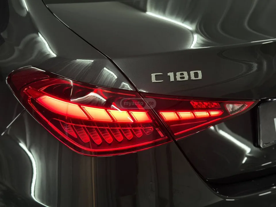 Mercedes-Benz C 180 2025 — миниатюра 3