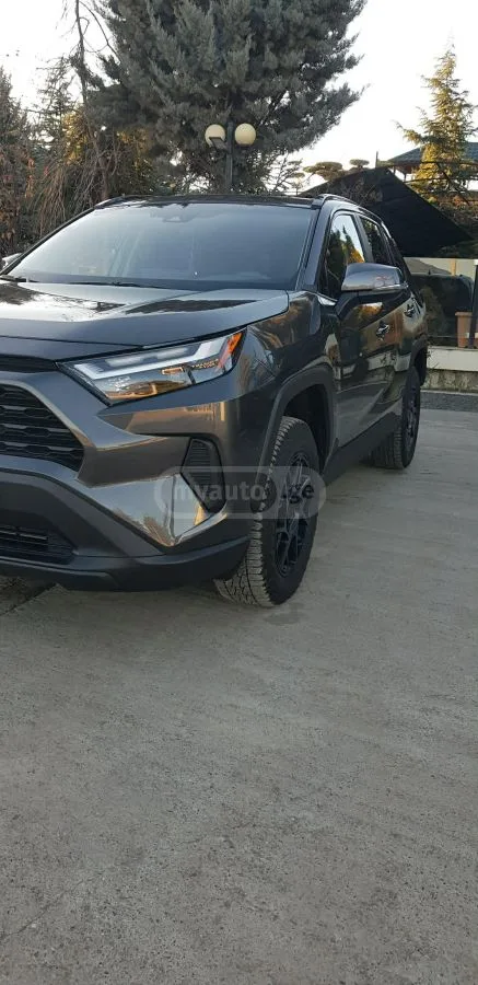 Toyota RAV 4 2023 — миниатюра 2