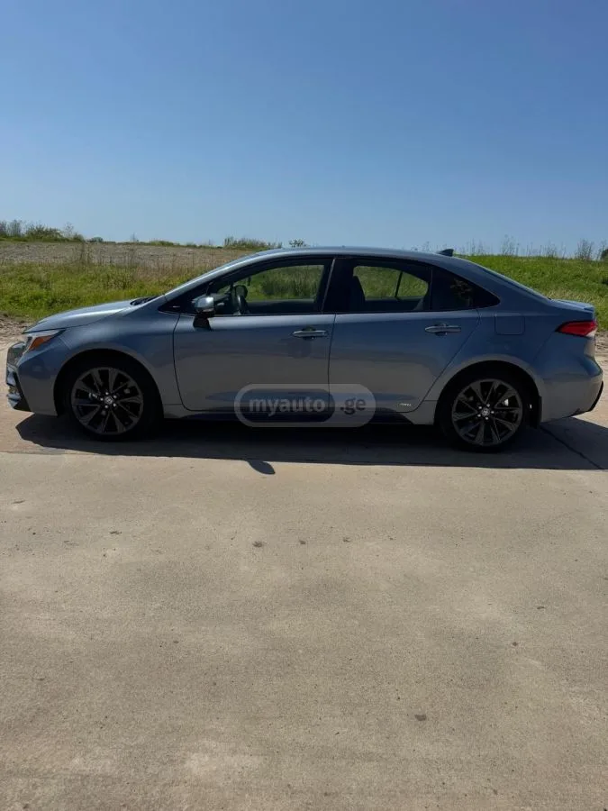 Toyota Corolla SE 4dr All Wheel Drive 2023 — миниатюра 5