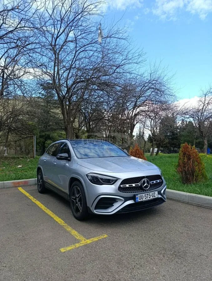 Mercedes-Benz GLA 200 2025 — фото 1, купить с доставкой в Москву
