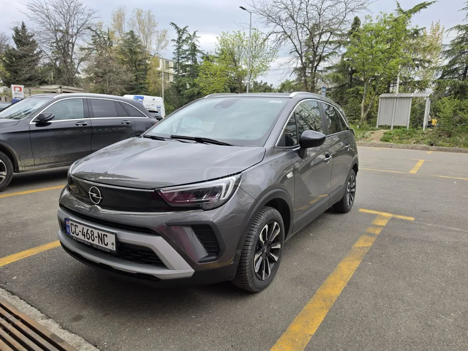Opel Crossland X 2024 — фото 1, купить с доставкой в Москву