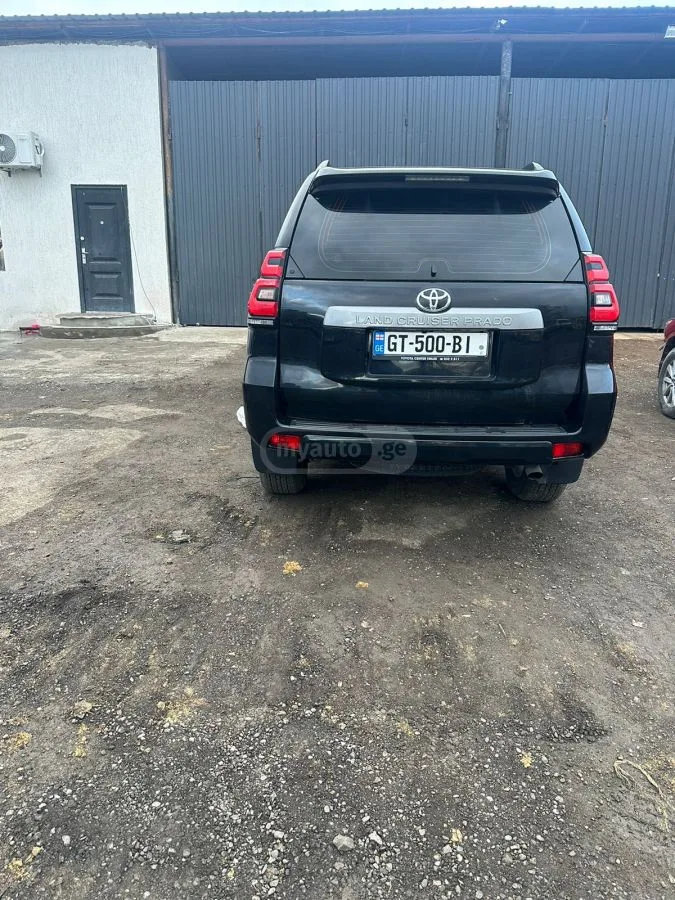 Toyota Land Cruiser Prado 2022 — миниатюра 4