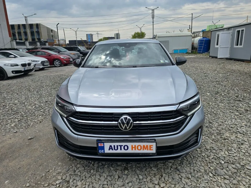 Volkswagen Jetta 2023 — миниатюра 2