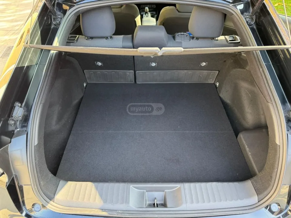 Toyota Prius 2024 — миниатюра 4