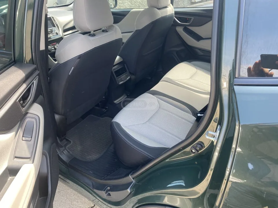 Subaru Forester Base 4dr All-Wheel Drive CVT 2022 — миниатюра 5