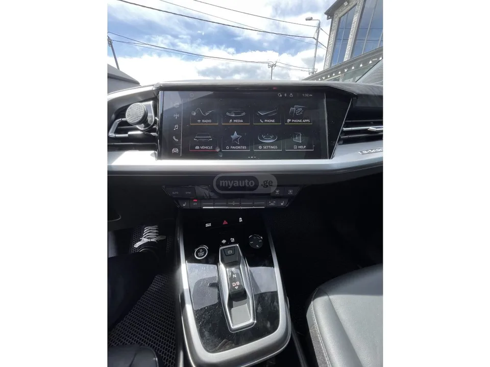 Audi Q4 E-Tron 55 premium 4 dr all Wheel driv 2024 — миниатюра 4
