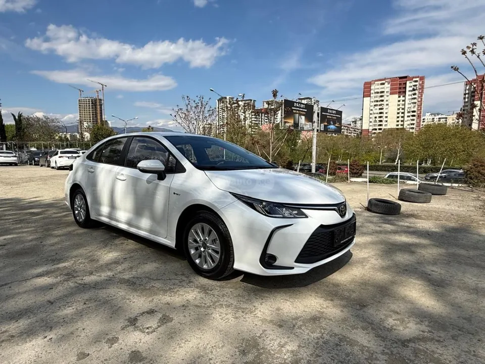 Toyota Corolla 2025 — миниатюра 2