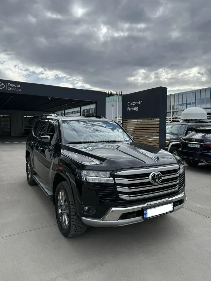 Toyota Land Cruiser 2024 — миниатюра 2