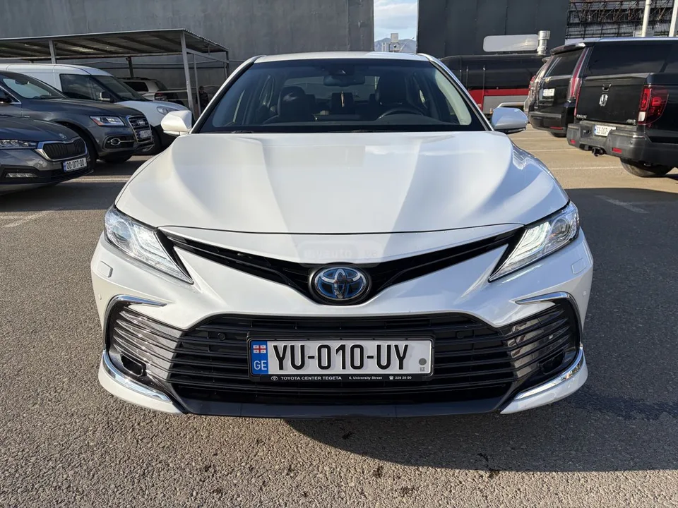 Toyota Camry 2022 — миниатюра 3