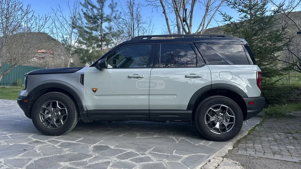 Ford Bronco Sport Badlands 2024 — миниатюра 5
