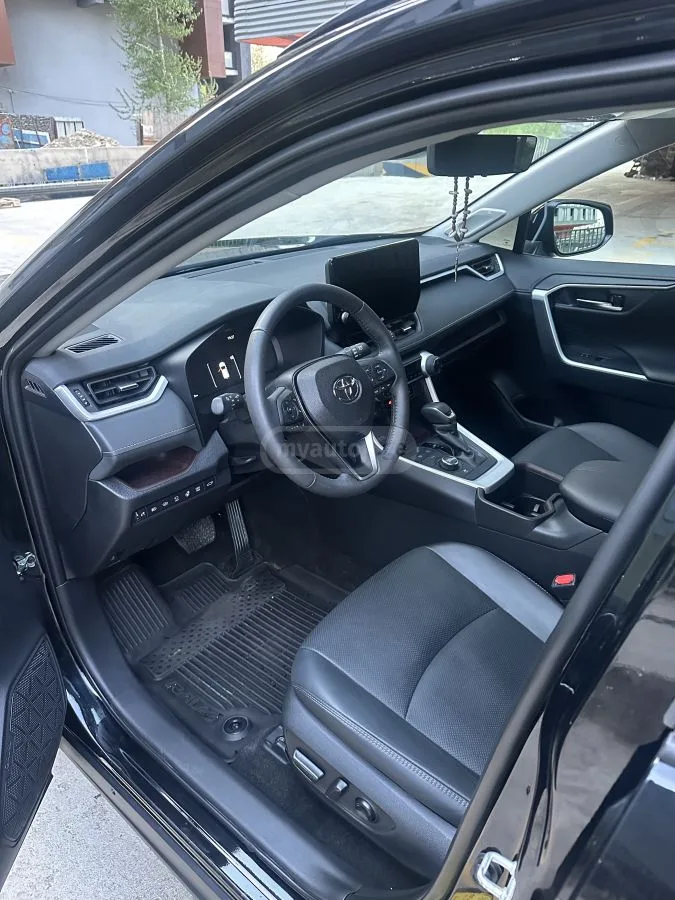 Toyota RAV 4 2024 — миниатюра 4