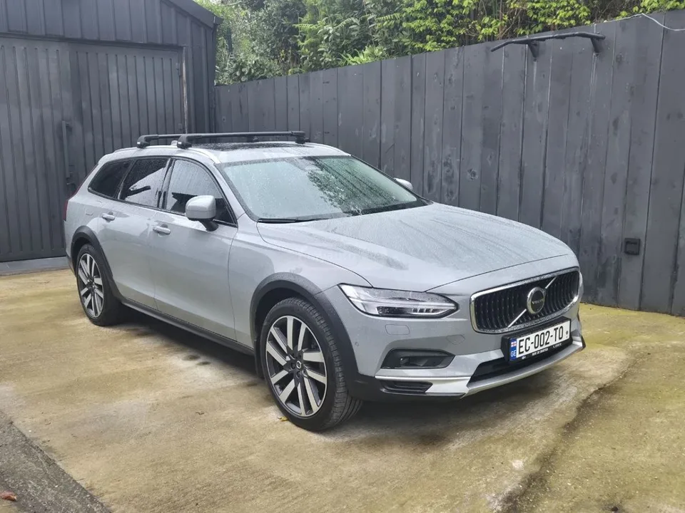 Volvo V 90 Kombi 2023 — миниатюра 2