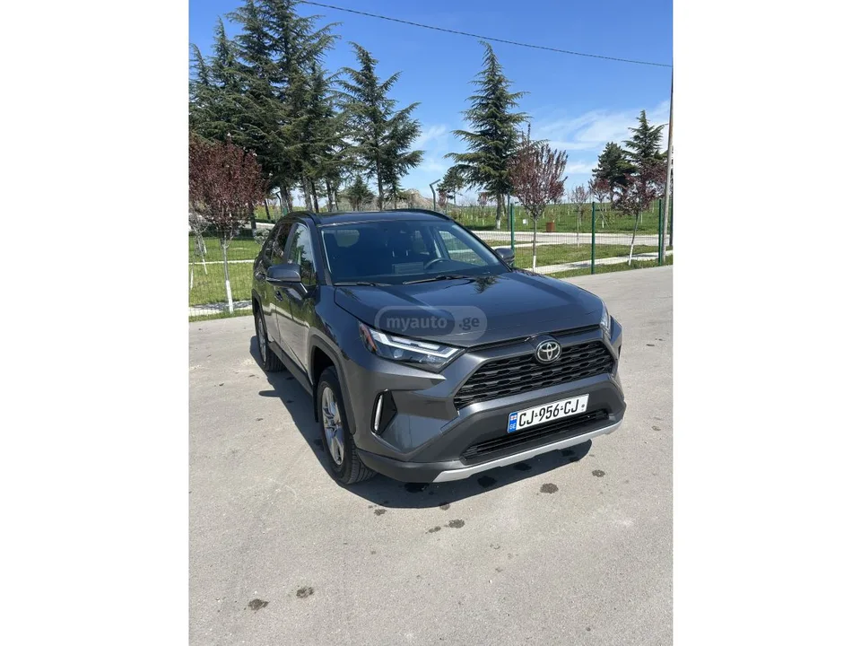 Toyota RAV 4 XLE 4dr All-Wheel Drive Automa 2023 — миниатюра 2