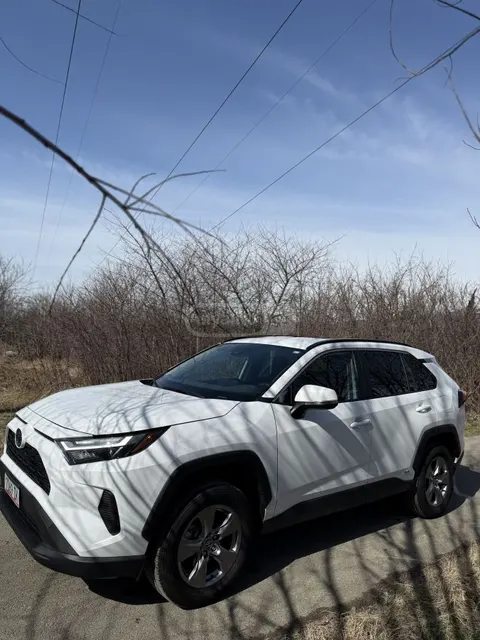 Toyota RAV 4 2024 купить в Москве