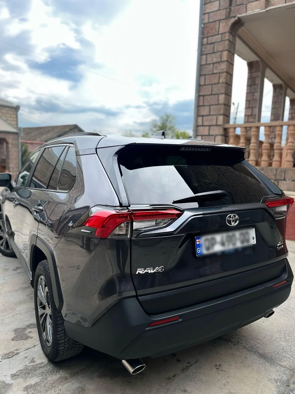 Toyota RAV 4 XLE 2025 — миниатюра 4