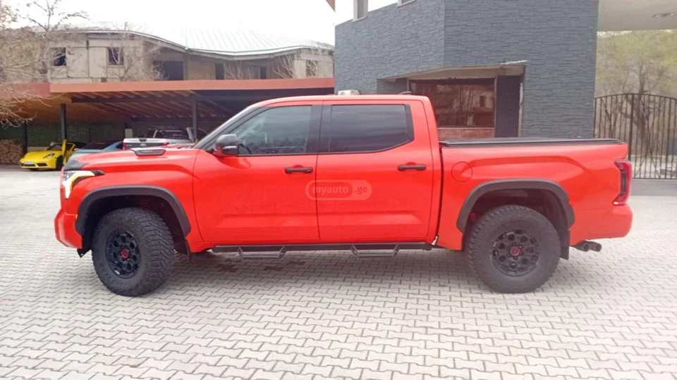 Toyota Tundra TRD Pro 4x4 CrewMax 5.5 ft. bo 2022 — миниатюра 4