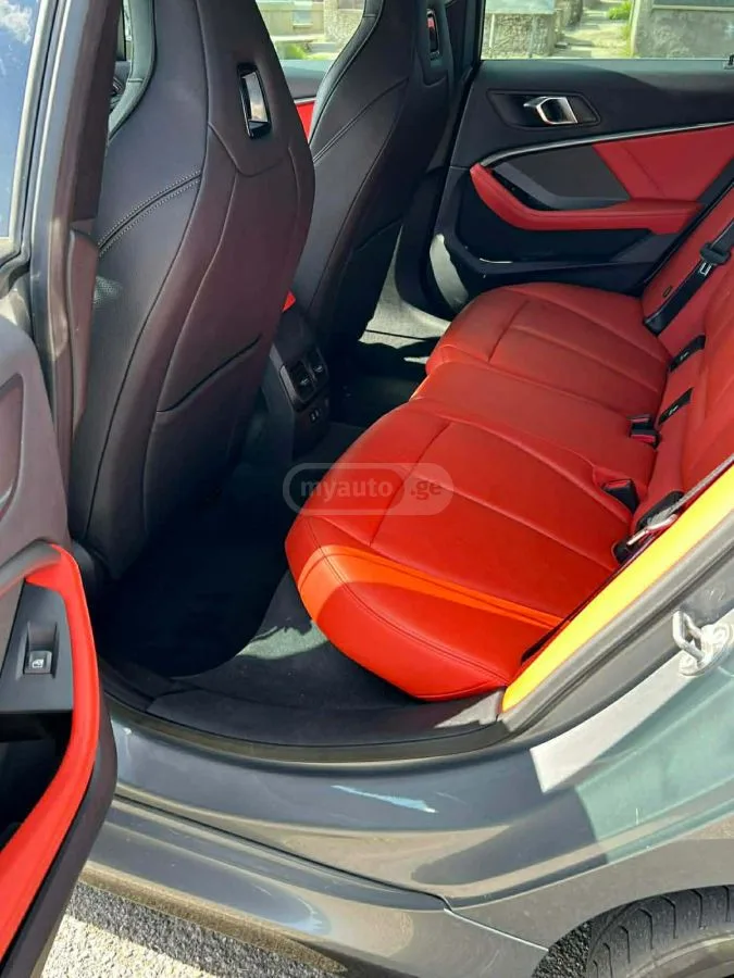 BMW M235 2022 — миниатюра 5