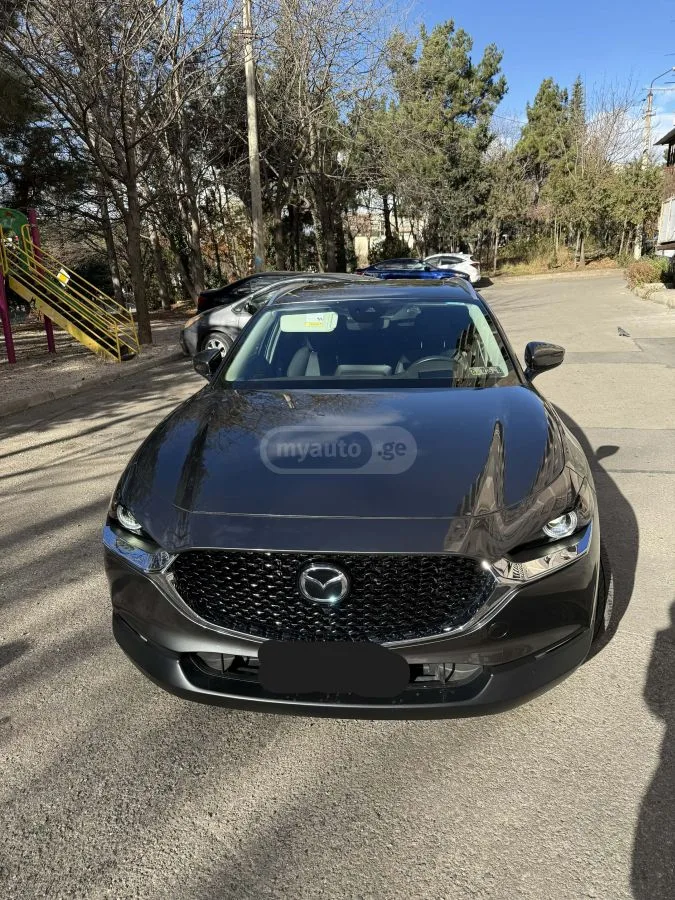 Mazda CX-30 premium 2023 — фото 1, купить с доставкой в Москву