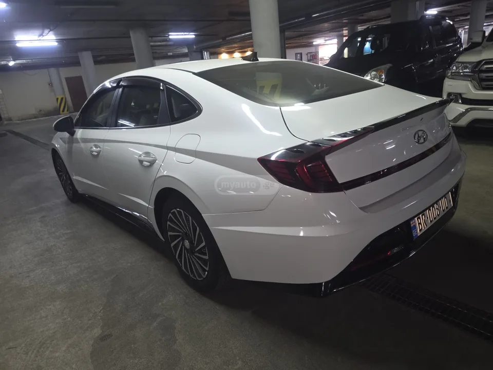 Hyundai Sonata 2023 — миниатюра 2