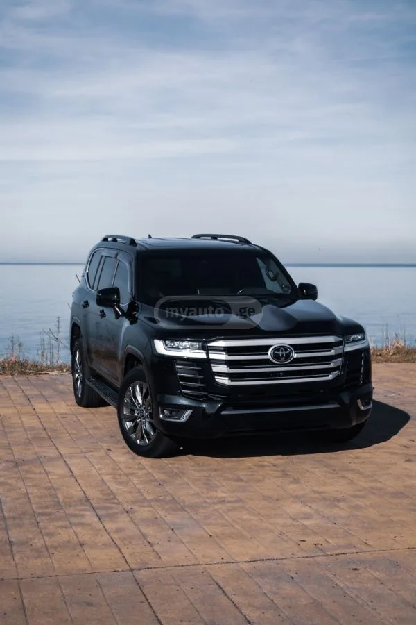 Toyota Land Cruiser 2022 — миниатюра 2