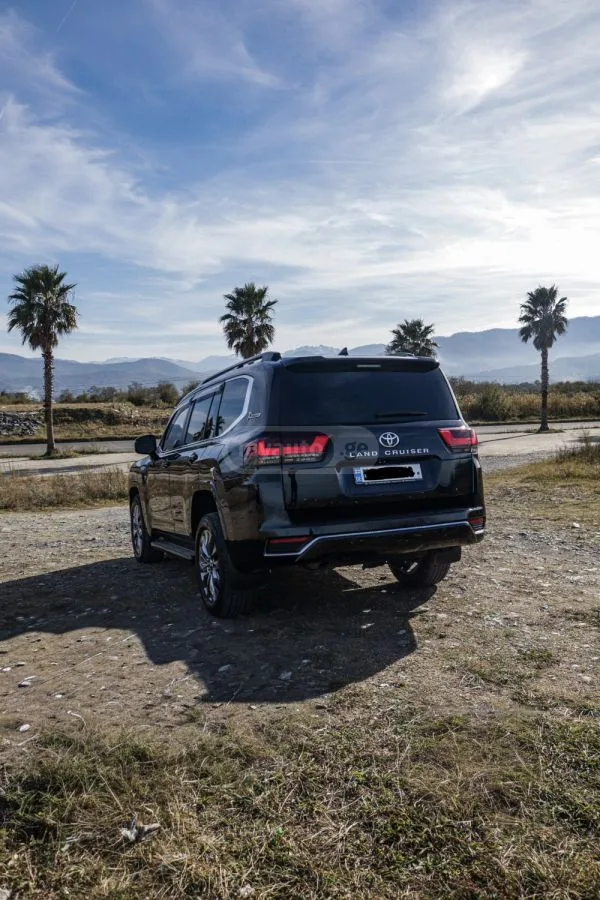 Toyota Land Cruiser 2022 — миниатюра 5