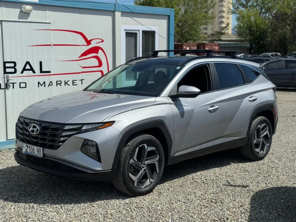 Hyundai Tucson 2022 — фото 1, купить с доставкой в Москву