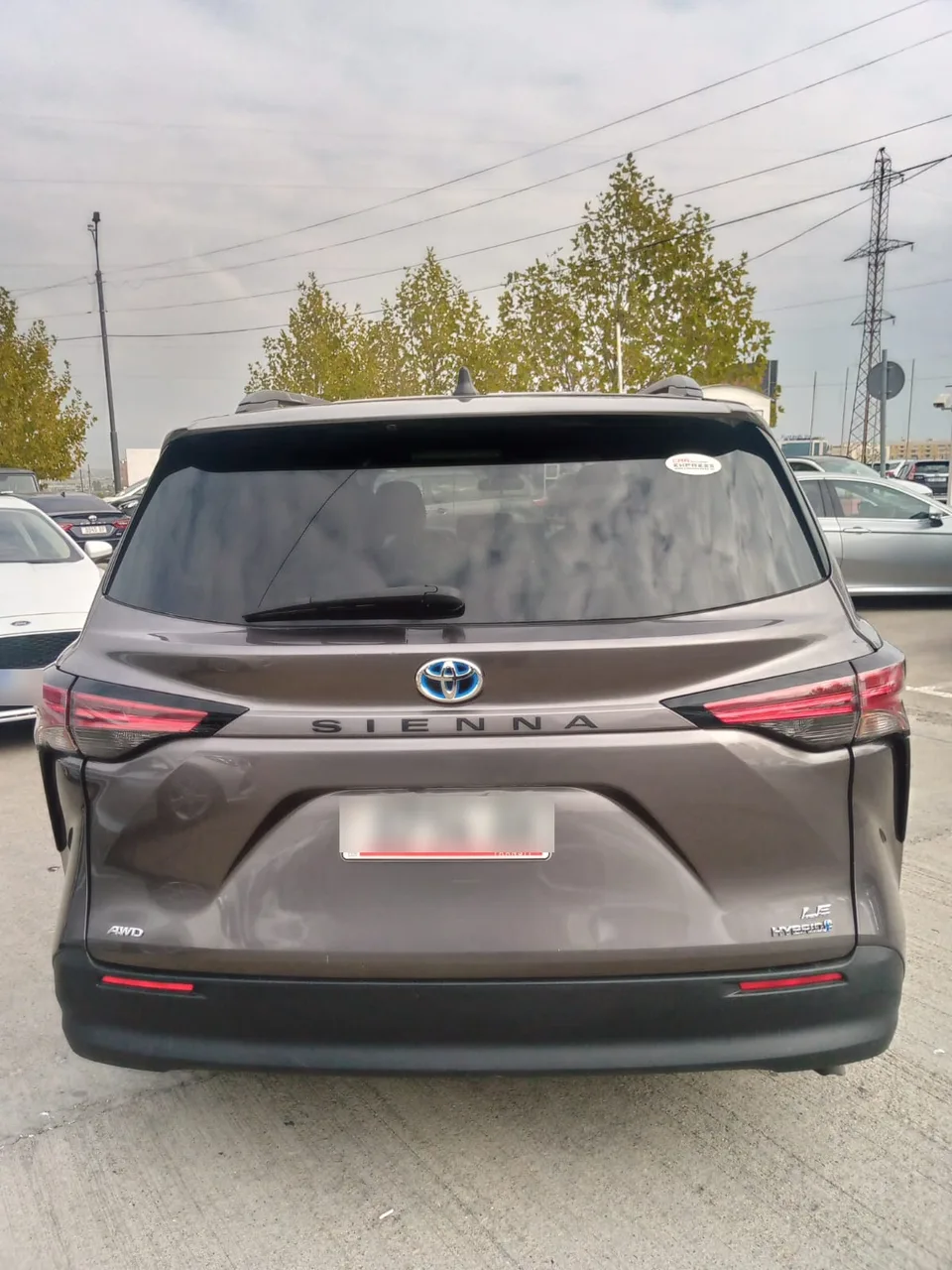 Toyota Sienna LE 8 Passenger 4dr All-Wheel D 2022 — миниатюра 2