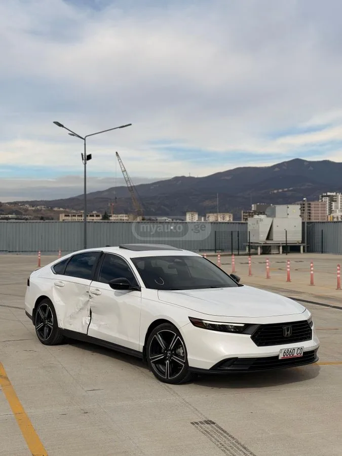 Honda Accord 2023 — миниатюра 2