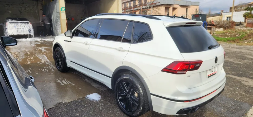 Volkswagen Tiguan 2022 — миниатюра 2