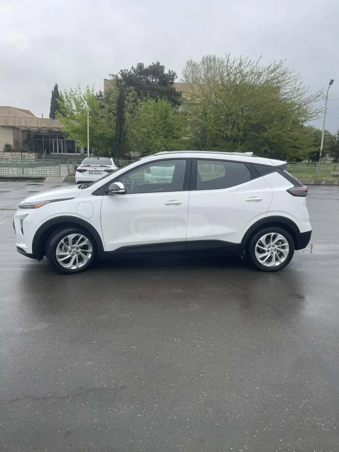 Chevrolet Bolt EUV 2023 — миниатюра 4