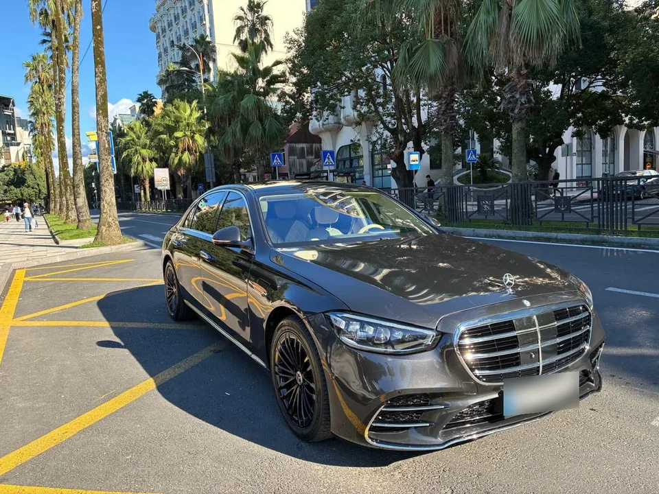 Mercedes-Benz S 580 Long 2022 — фото 1, купить с доставкой в Москву