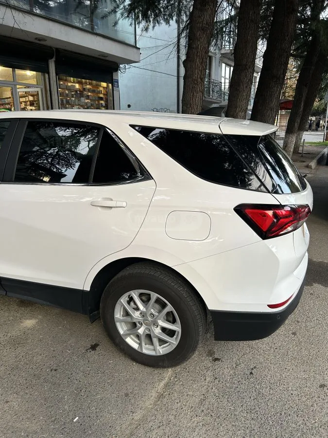 Chevrolet Equinox LT All-Wheel Drive Automatic 2023 — миниатюра 3