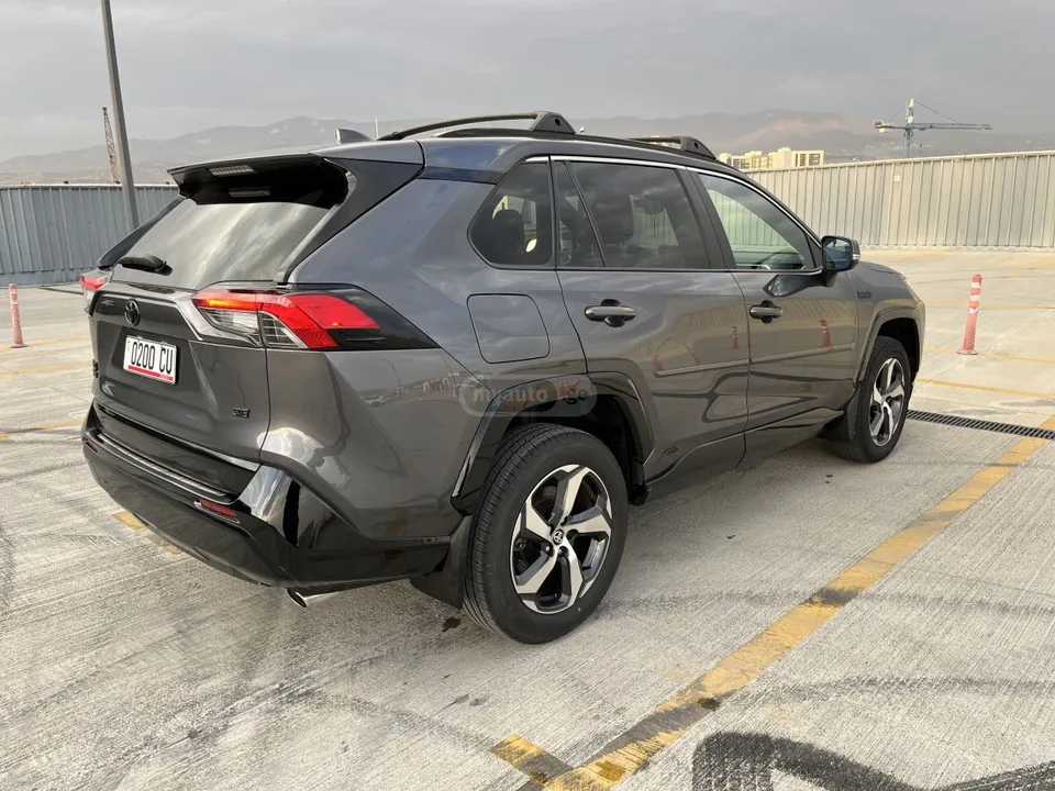 Toyota RAV4 2022 — миниатюра 5