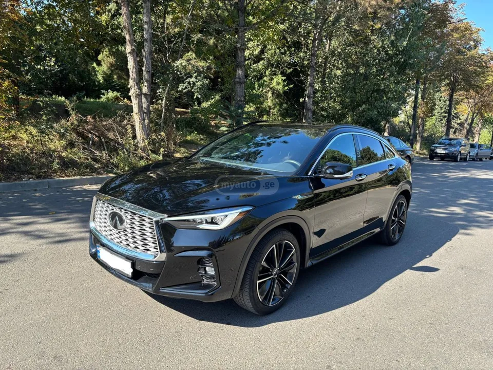 Infiniti QX 55 Essential 2022 — фото 1, купить с доставкой в Москву
