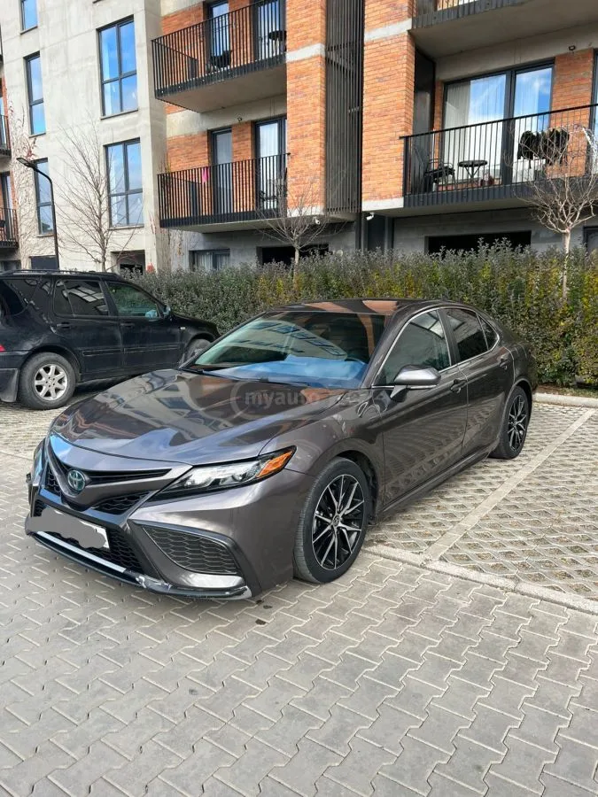 Toyota Camry SE 4dr Front-Wheel Drive Sedan 2022 — миниатюра 2