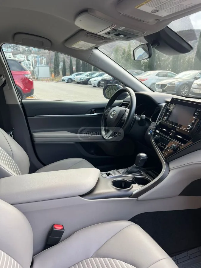 Toyota Camry SE 4dr Front-Wheel Drive Sedan 2022 — миниатюра 3