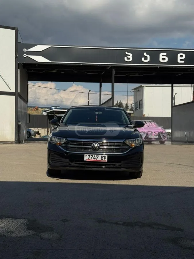 Volkswagen Jetta 2024 — миниатюра 2