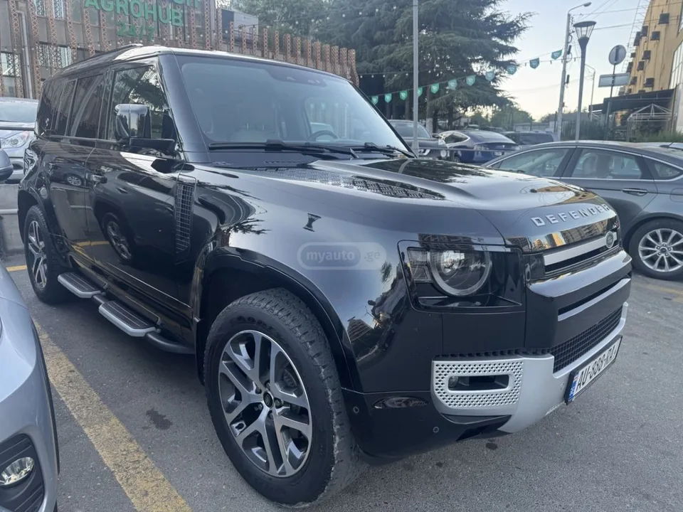 Land Rover Defender 110 2022 — миниатюра 2
