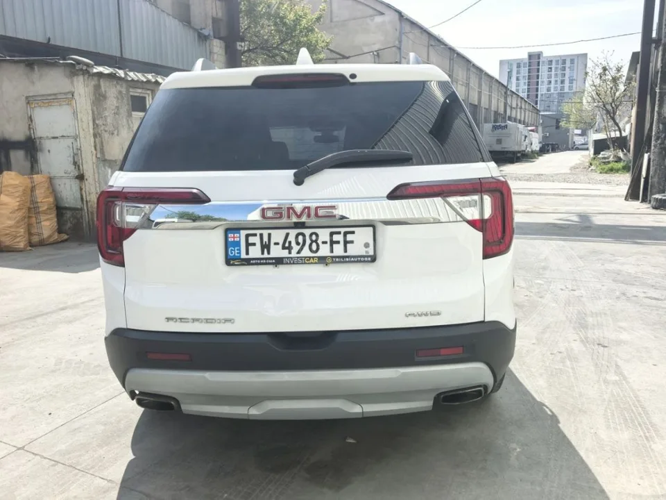 GMC Acadia 2022 — миниатюра 5