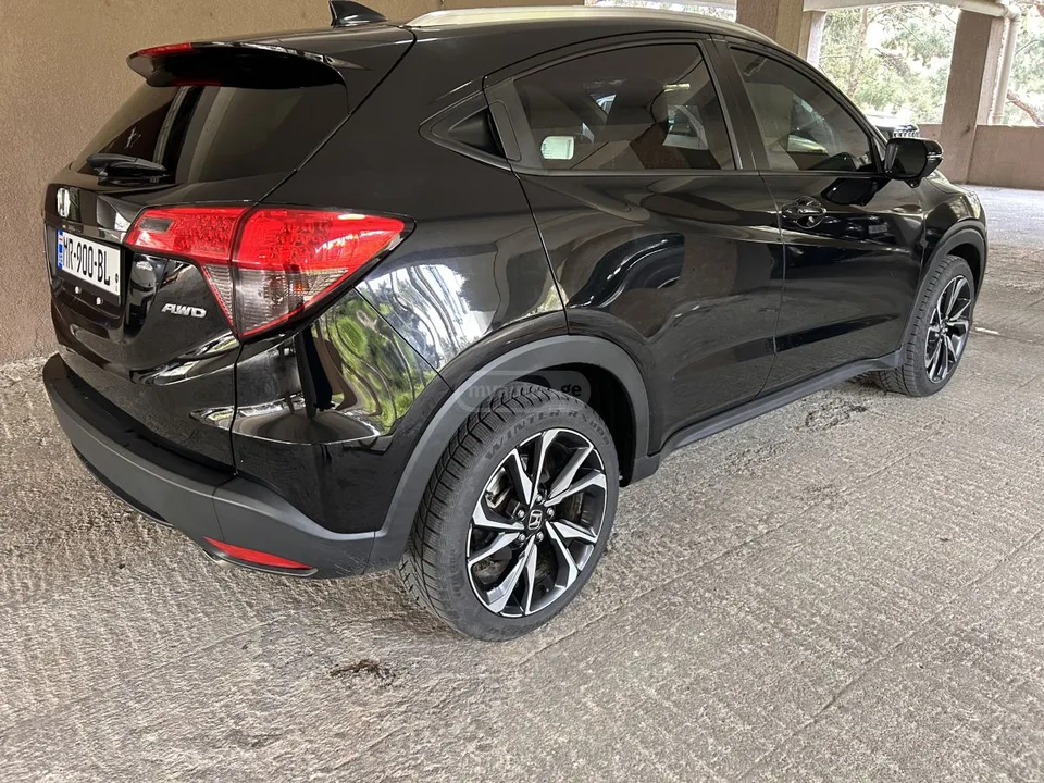 Honda HR-V Sport 4dr All-Wheel Drive CVT 2022 — миниатюра 2