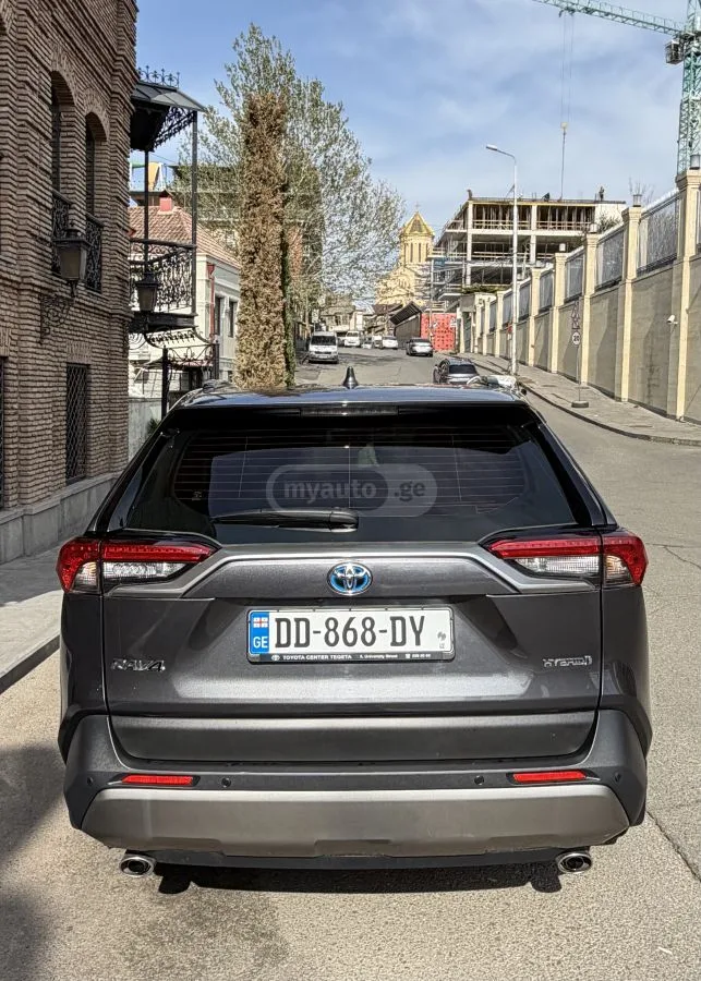 Toyota RAV 4 Hybrid 2024 — миниатюра 5