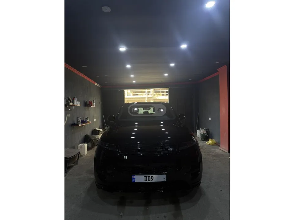 Land Rover Range Rover Sport SE 4dr 4x4 Automatic 2023 — миниатюра 2